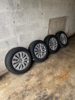 VW Polo Stahlfelgen mit Radkappen 195/65 R15 91H Sommer Conti Nordrhein-Westfalen - Leverkusen Vorschau