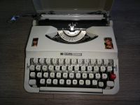 Schreibmaschine... Alt... Antik... Bayern - Ebnath Vorschau
