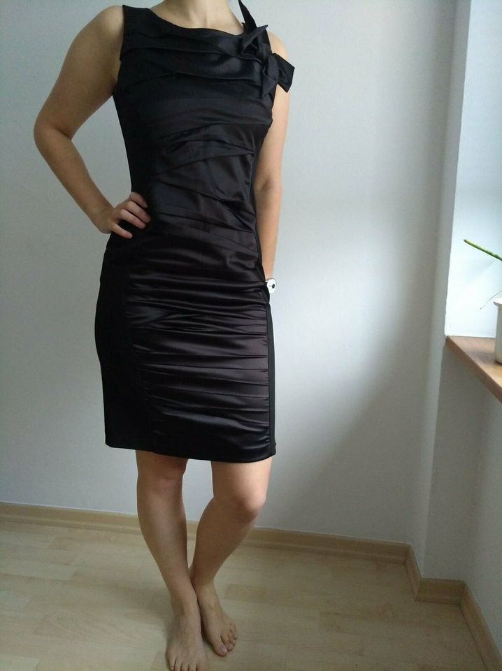 Rinascimento - Kleid - schwarz in Düsseldorf