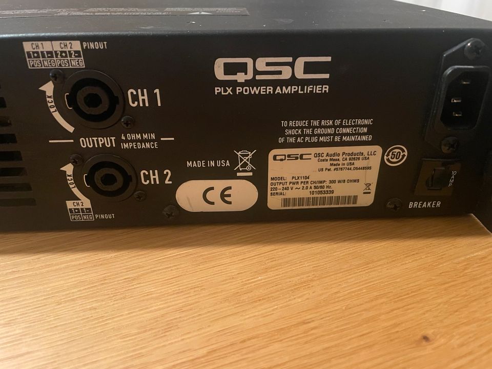 QSC PLX1104 550 Watt Amplifier/ Verstärker in München