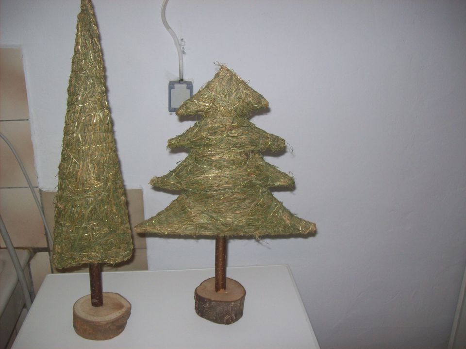 Tannenbaum aus Heu in Erwitte