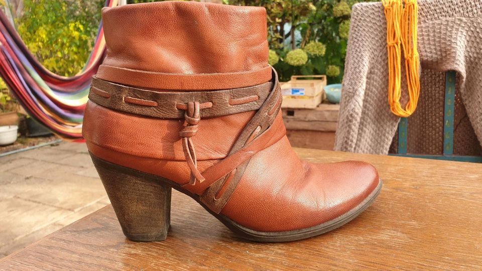 Cocama Stiefeletten Gr. 40 echt Leder braun Ankle Boot TopZustand in Geiselhöring