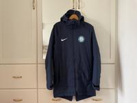 Nike lange Winterjacke Stadionjacke unisex Gr. S dunkelblau Frankfurt am Main - Nieder-Eschbach Vorschau