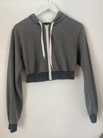 Kurze Sweatjacke von Schein Nordrhein-Westfalen - Warstein Vorschau