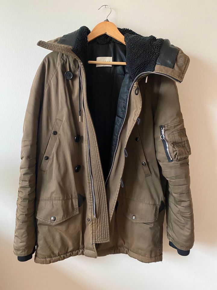 Gefütterte Winterjacke Herren von Sandro in Hannover