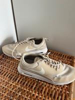 Nike Sneaker beige Kr. Dachau - Bergkirchen Vorschau