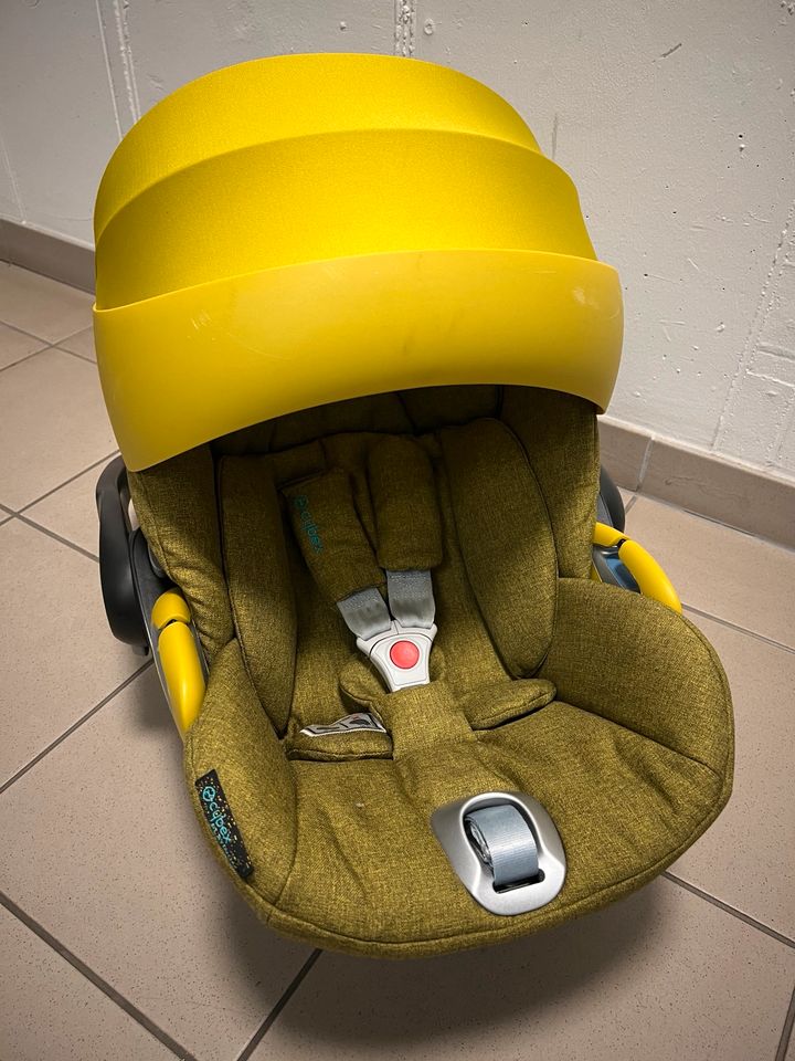 Cybex Cloud Z i-Size Plus Babyschale Mustard Yellow Senf Gelb #1 in Freising