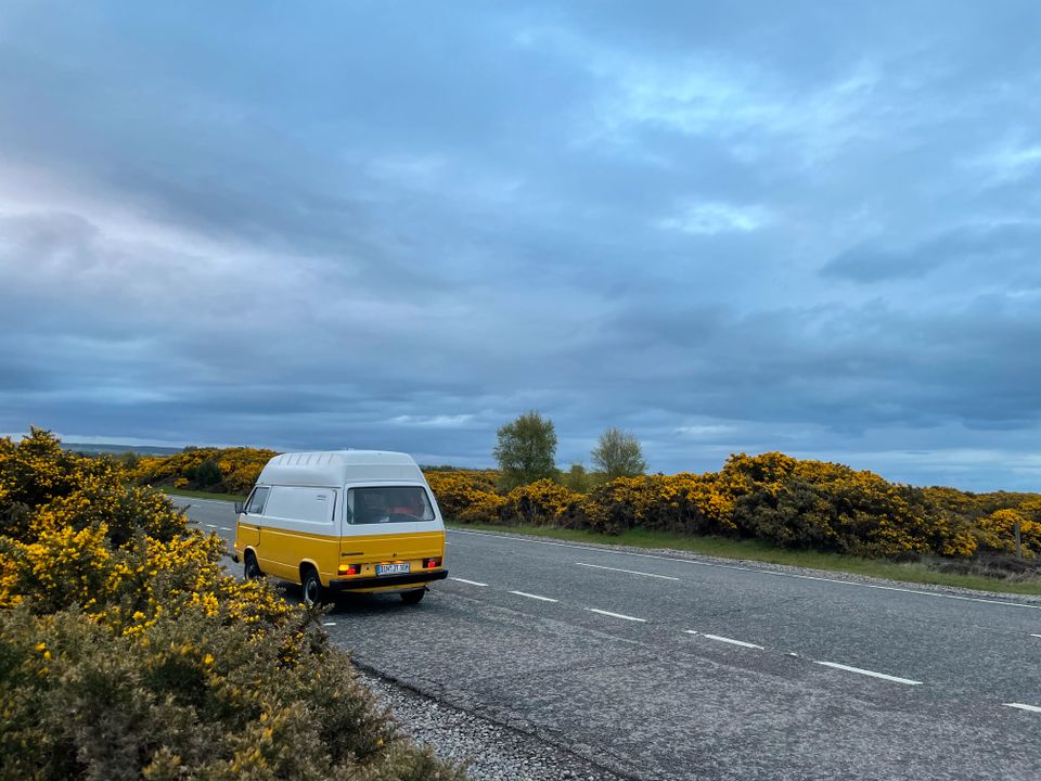 Volkswagen T3 mit Hochdach Bulli mit H-Kennzeichen in Dinslaken