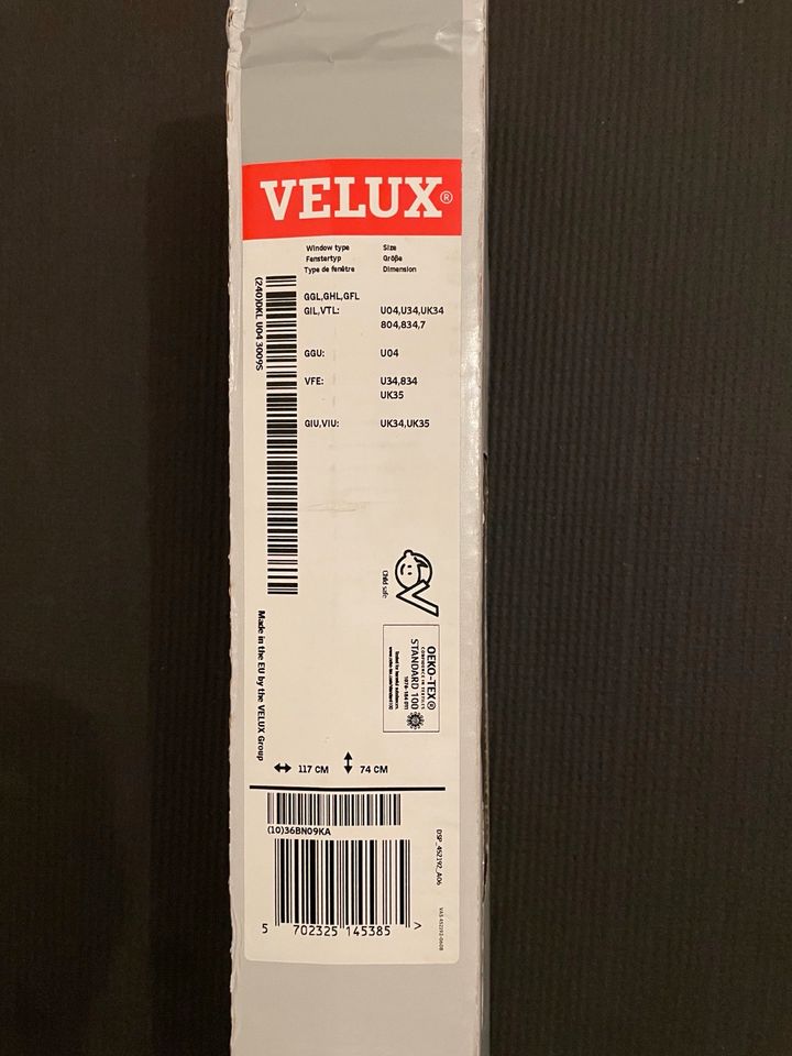 VELUX Verdunkellungsrollo schwarz GGL, GHL, GFL, GIL, VTL, GGU... in Garrel