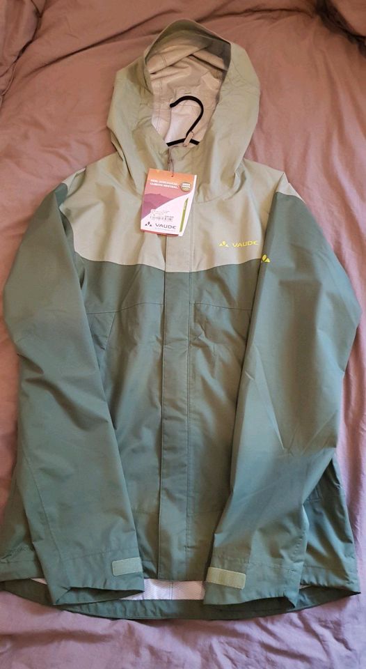 VAUDE Herrenjacke Regenjacke Herren Jacke Gr: M - 50 Inkl.Vers. in Weimar