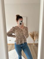 Oh April Bluse in Beige mit Blumenprint Gr. S Hessen - Kelkheim Vorschau