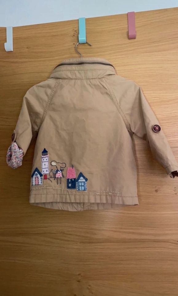 Next Jacke Maus beige sand Applikationen 80/86 in Schwabmünchen