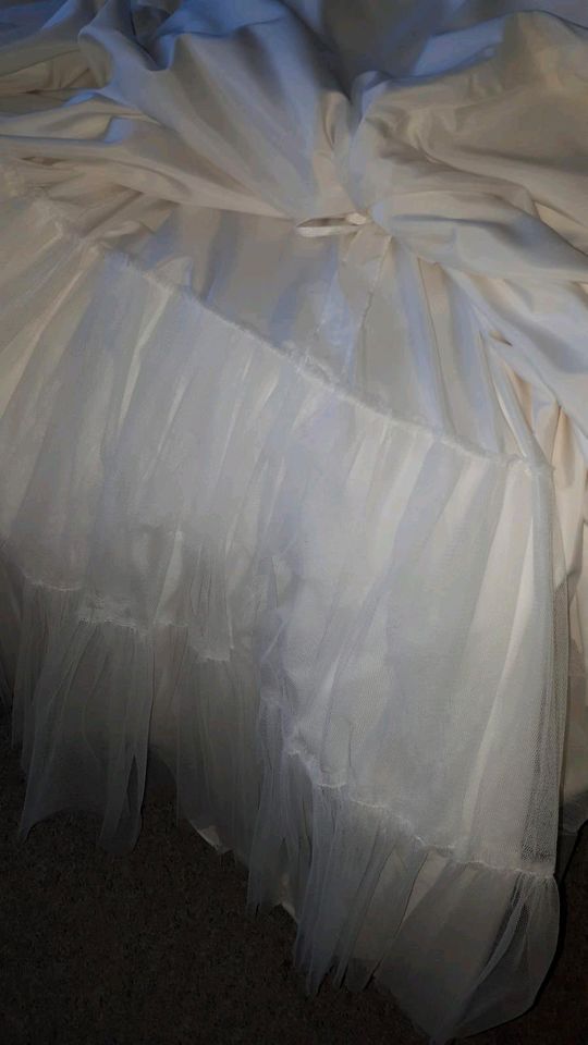 Ladybird Brautkleid Hochzeitskleid Größe USA 34 mit Zubehör in Kronach