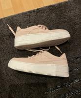 NIKE Air Force 1 sage low Größe 40 wNEU Niedersachsen - Nienburg (Weser) Vorschau