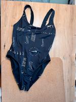 Nike Badeanzug swimsuit Sport Bikini Gr. XS S M Hessen - Alsfeld Vorschau