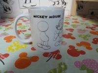 Becher mit Micky Maus weiß/schwarz Disney sehr guter Zustand Niedersachsen - Eime Vorschau