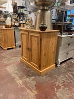 Schrank Antik Kommode Anrichte Sideboard Vintage Möbel Hamburg-Nord - Hamburg Eppendorf Vorschau