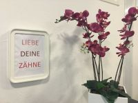 Persönlich geführte Zahnarztpraxis sucht engagierte ZMP (m/w/d) Berlin - Schöneberg Vorschau