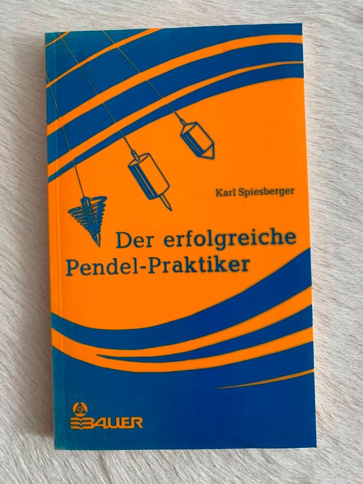 Esoterik - Bücher Karten Tarot, Pendel, Runen,Einzelpreis s. Text in Köln