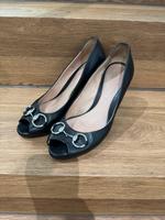 Gucci Pumps schwarz 39,5 Absatz 9 cm Baden-Württemberg - Karlsruhe Vorschau