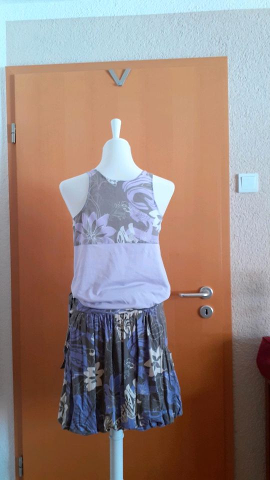 Esprit❤Top&Ballonrock S Set Flieder Muster wNeu! in Kölleda