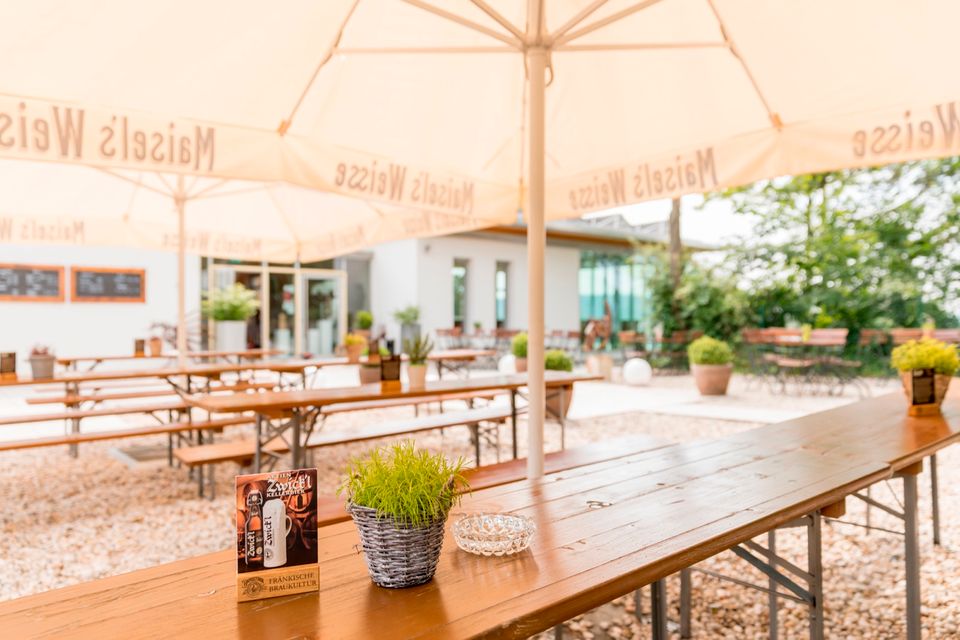 Aushilfe für den Biergarten in Jena