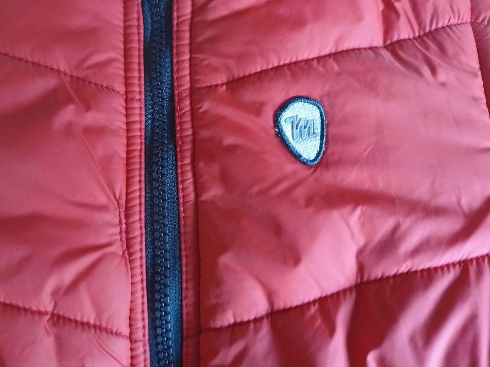 Warme Winterjacke von "Mexx' Gr. 116 in Eime