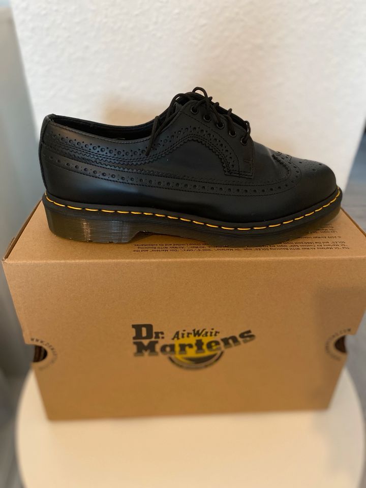 Dr Martens Schuhe in Centrum