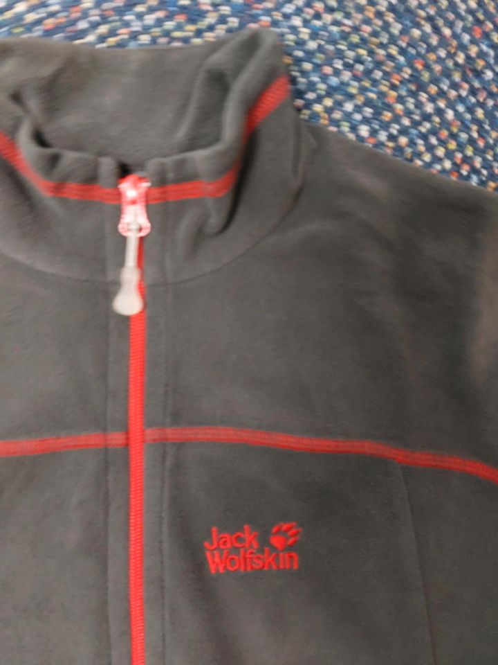 Fleecejacke (dünn) der Firma Jack Wolfskin in Größe S in Kempen