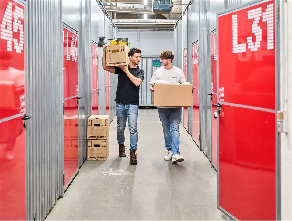 Warenlager mit Paketstation & 24/7 Zugang – ideal für E-Commerce in Berlin