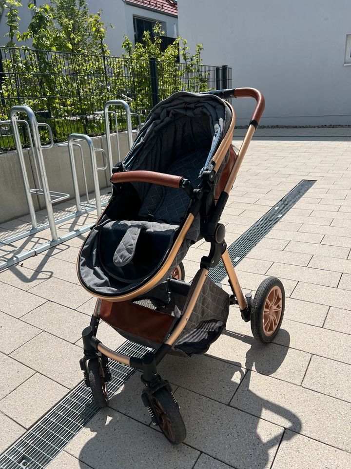 Kinderwagen + Babyschale in Augsburg