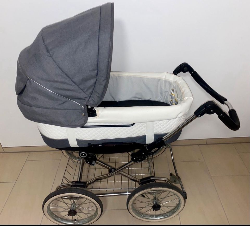 Emmaljunga Duo de Luxe Combi Kinderwagen in Bad Driburg