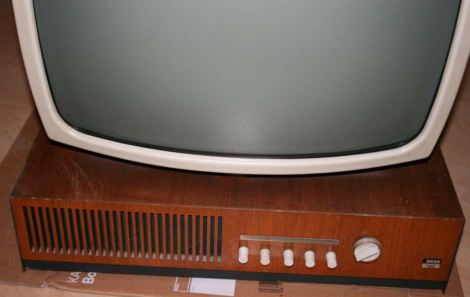 60er Jahre Fernseher Wega System 3000 - Rarität in Steinhagen