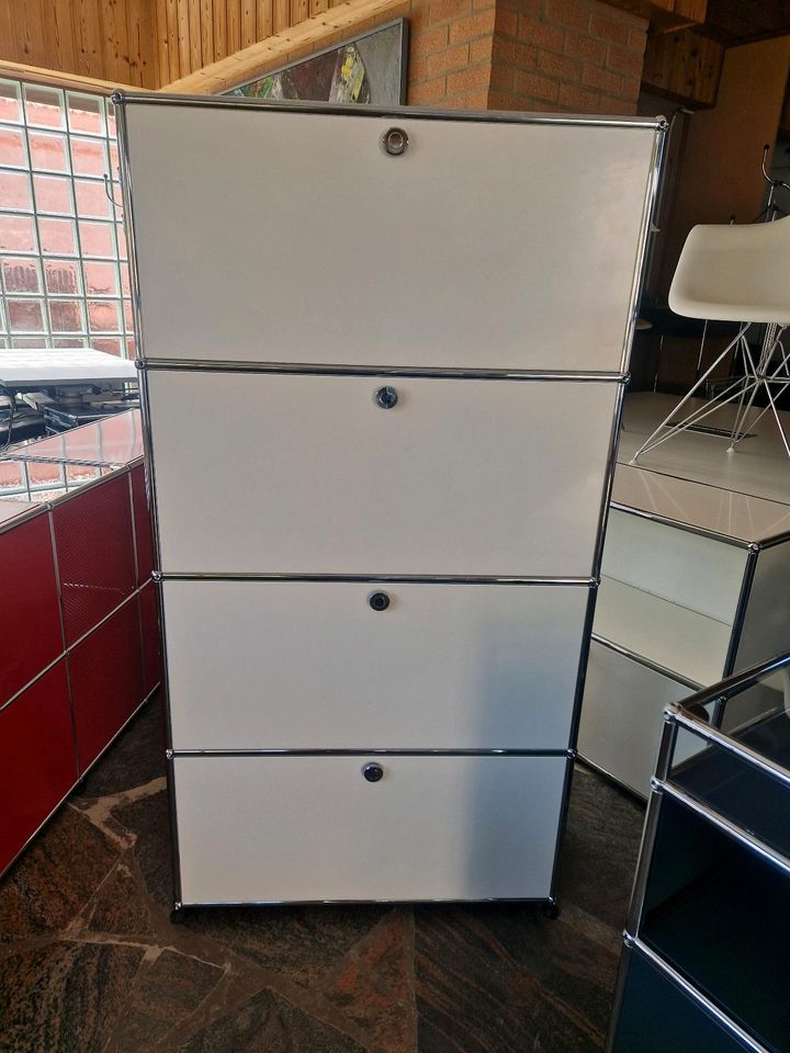 Usm haller, highboard, weiss, 4 klappe, gebraucht, top zustand in Kirtorf