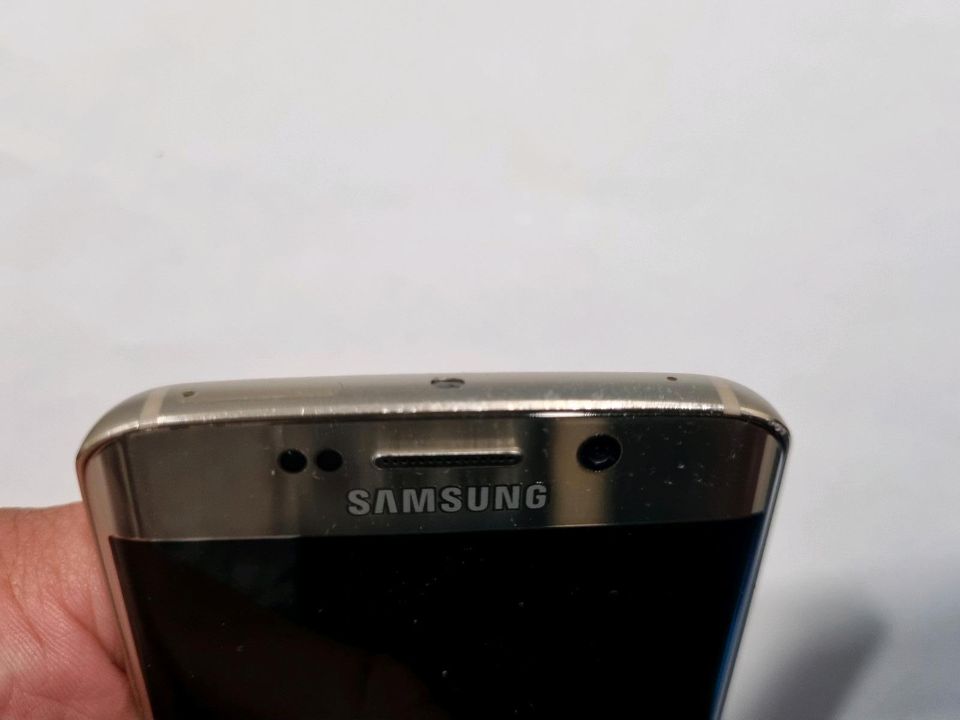 Samsung Galaxy S6 edge 32GB in Neukamperfehn