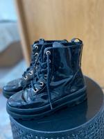 H&M Stiefel Saarbrücken-West - Burbach Vorschau