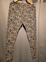 Leggings mit Blumen, Gr. L 44/46 von ElleNor Bayern - Freystadt Vorschau