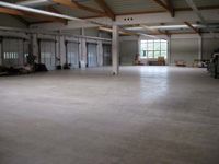 Lager-/ Logistik-Halle ca. 2.000 m², Büro und Freifläche ** ab sofort Bayern - Grub a. Forst Vorschau