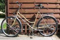 MIFA (DDR) Damenfahrrad 26", Seitenst.+Gepäcktr.+Werkz.-Tasche... Bayern - Mettenheim Vorschau