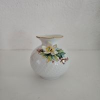 Meissen Porzellan -Wellenspiel  -CHRISTROSE VASE- 1-Wahl Brandenburg - Fürstenwalde (Spree) Vorschau