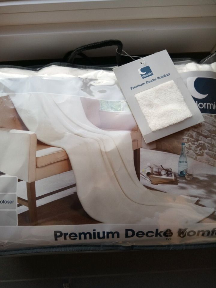Premium Decke Weiß 180x220 cm in Rodgau