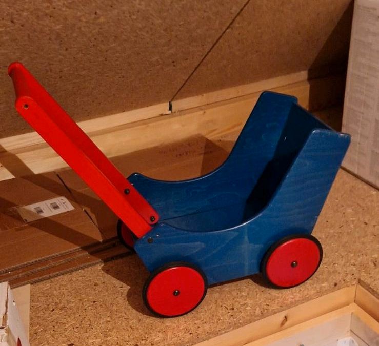 Kinderwagen aus Holz Puppenwagen Lernlaufhilfe in Kaltenkirchen