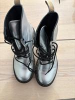 Dr Martens Silber Niedersachsen - Delmenhorst Vorschau