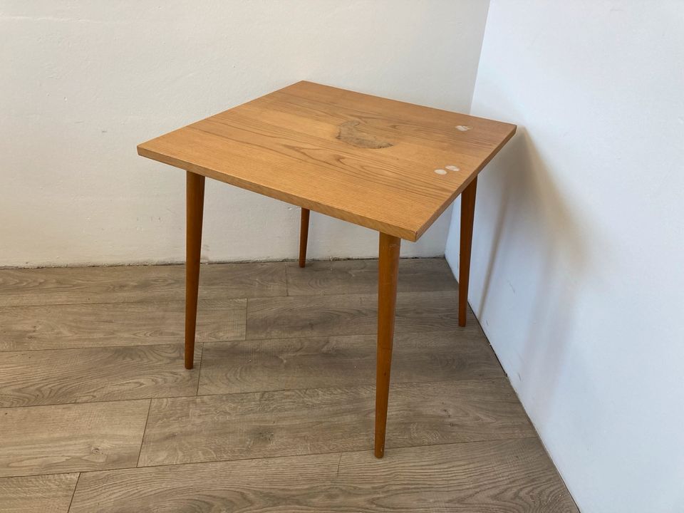 #A DDR Midcentury Klubtisch eckig Couchtisch Beistelltisch 60er in Burgstädt