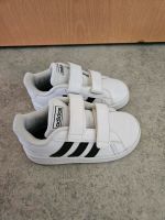 Kinderschuhe Sneaker Adidas 24 Hessen - Dillenburg Vorschau