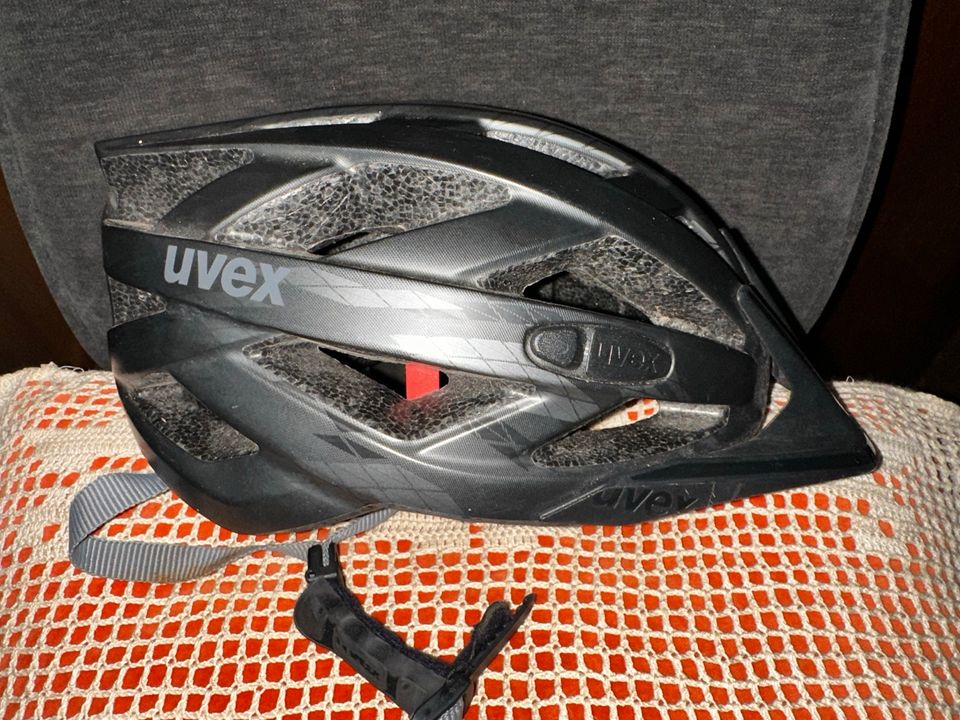 Fahrradhelm Helm Kinder Jugendliche Uvex in Wurzen