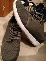 Slazenger Männer Schuhe gr 42,5 grau Nordrhein-Westfalen - Paderborn Vorschau