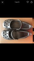 Crocs Sandalen Mary Jane 37/38 W7 NEU schwarz  selten Rheinland-Pfalz - Staudernheim Vorschau