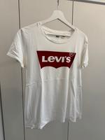 Weißes Shirt mit Aufdruck von Levi’s - Größe S Nordrhein-Westfalen - Lüdenscheid Vorschau