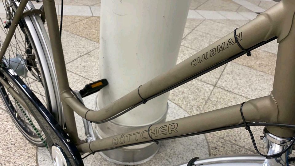 NEU Böttcher Clubman Manufaktur Damen Fahrrad Rh:54cm UVP:1399€ in Berlin